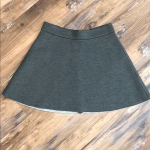 Banana Republic gray skirt